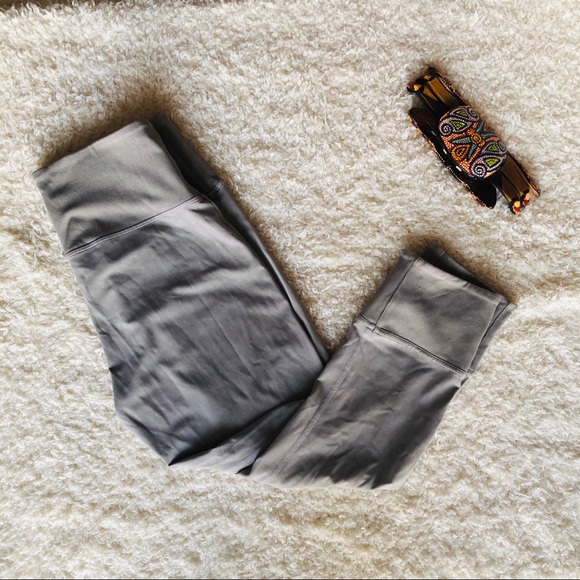 lululemon athletica Pants - Lululemon grey leggings size 10
